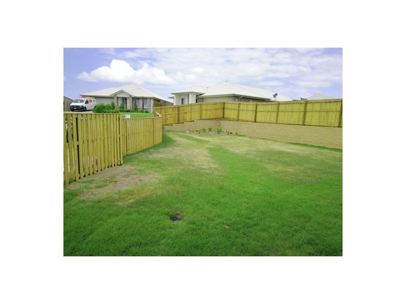 72 Voyager Tce, Pimpama QLD 4209