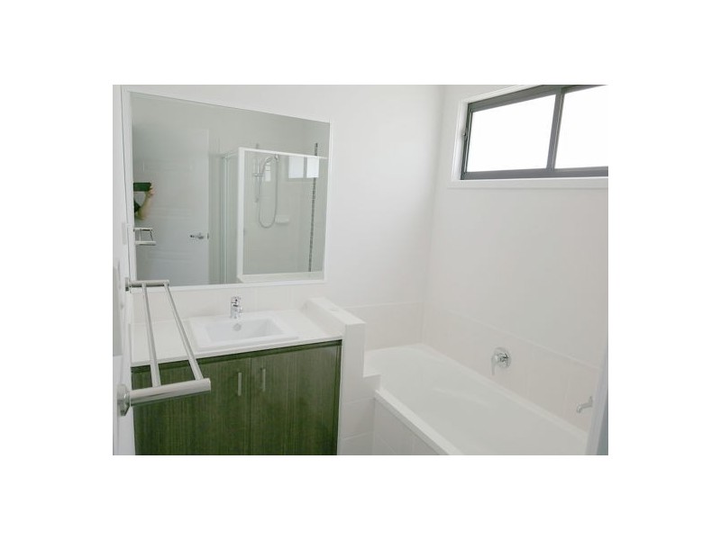 72 Voyager Tce, Pimpama QLD 4209