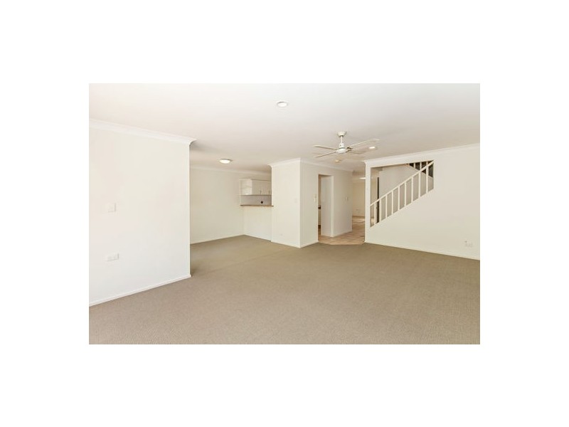 7/11-17 Beachcomber Court, Burleigh Waters QLD 4220