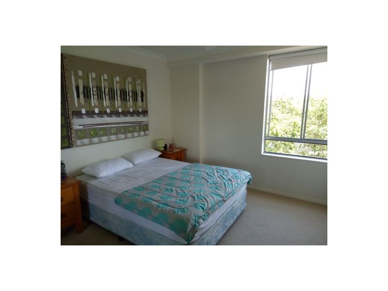 4406 12 Executive Dr, Burleigh Waters QLD 4220