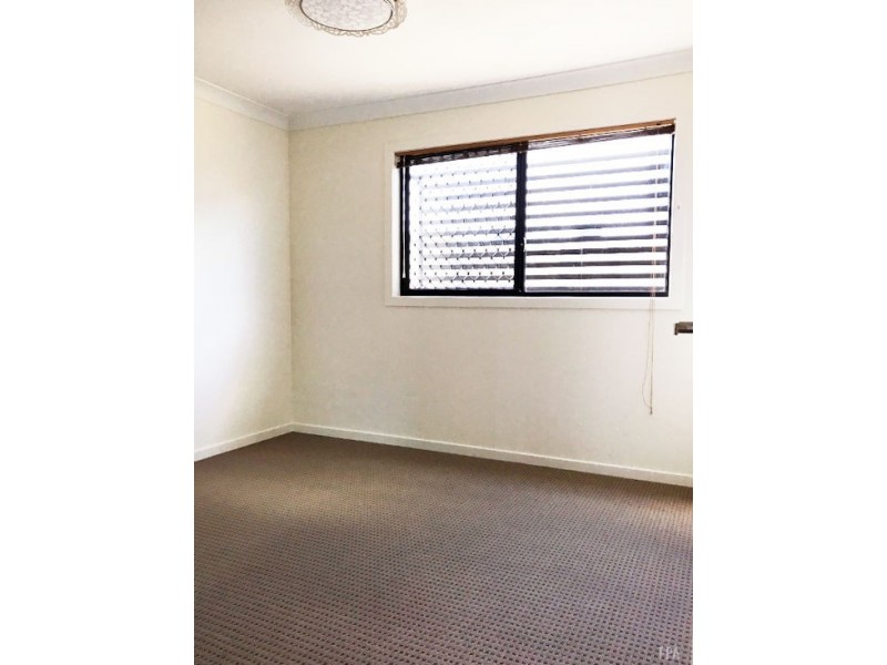 17 Riley Street, Calamvale QLD 4116