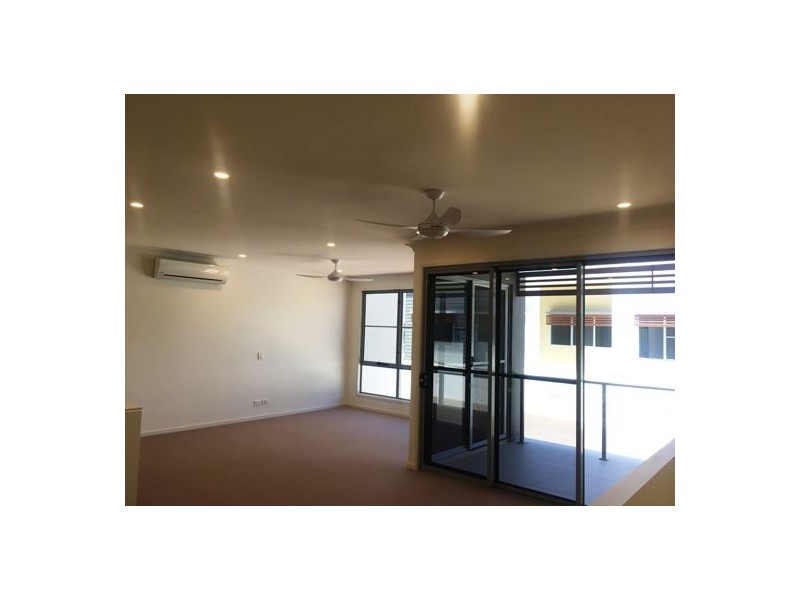 31/3028 The Boulevard, Carrara QLD 4211