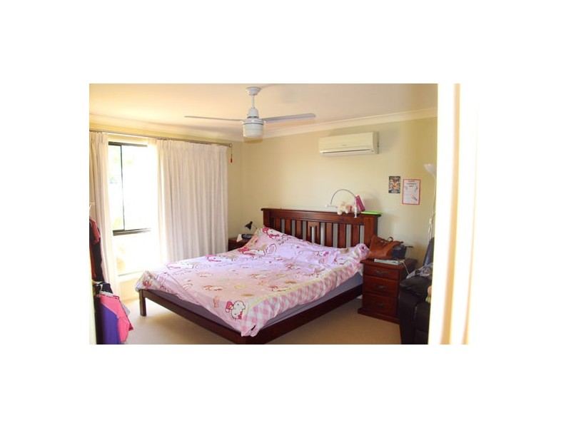8 Peridot Crescent, Mango Hill QLD 4509