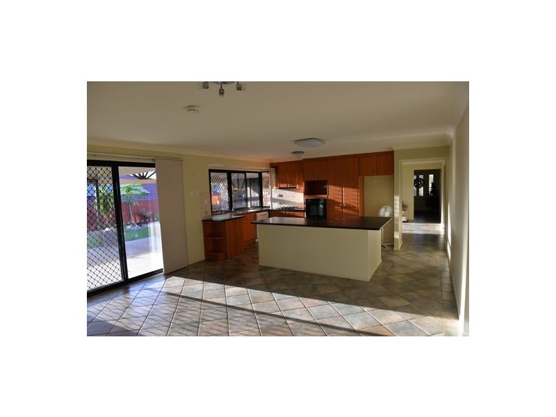 8 Peridot Crescent, Mango Hill QLD 4509