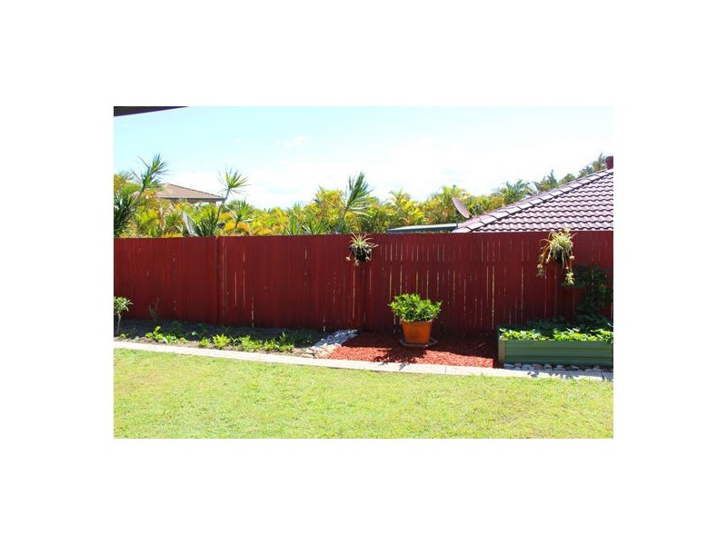 8 Peridot Crescent, Mango Hill QLD 4509