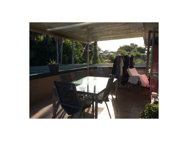 3/104 Eugaree Street, Southport QLD 4215