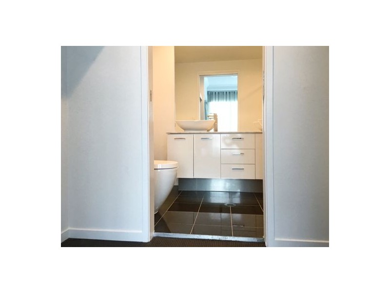 1608/5 Harbour Side Court, Biggera Waters QLD 4216