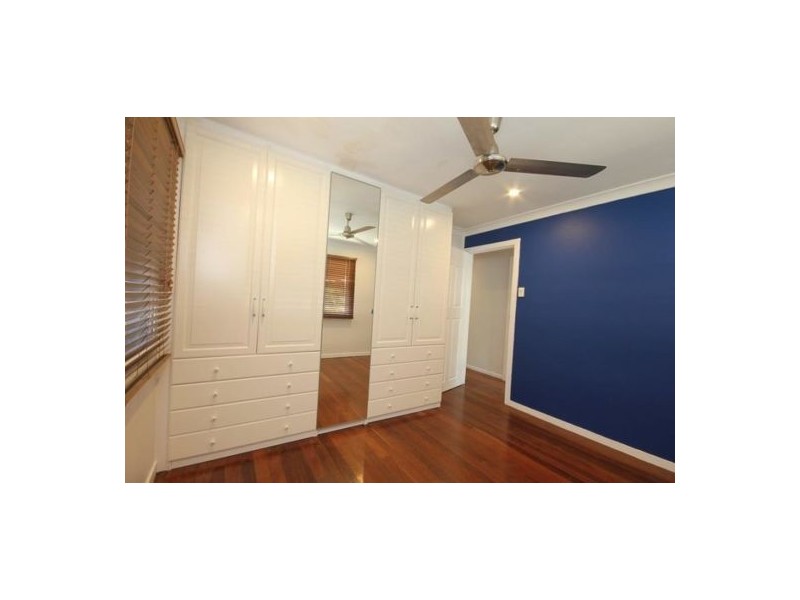 11 Vulcan Street, Mount Gravatt East QLD 4122