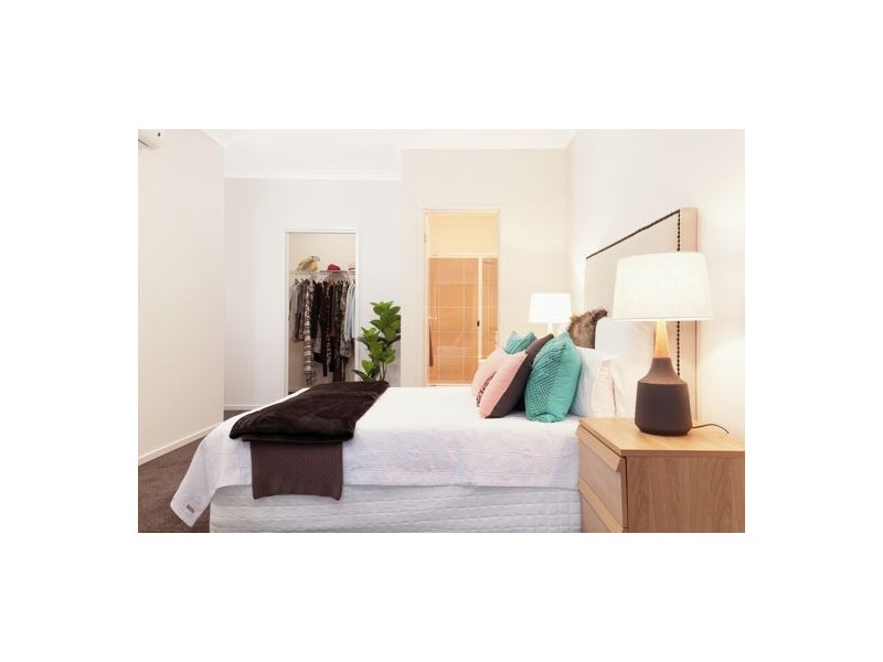 4 Lewis Place, Manly West QLD 4179