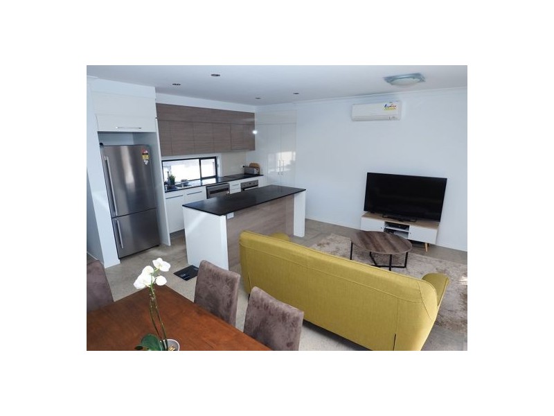 8A/819 creek rd, Carindale QLD 4152