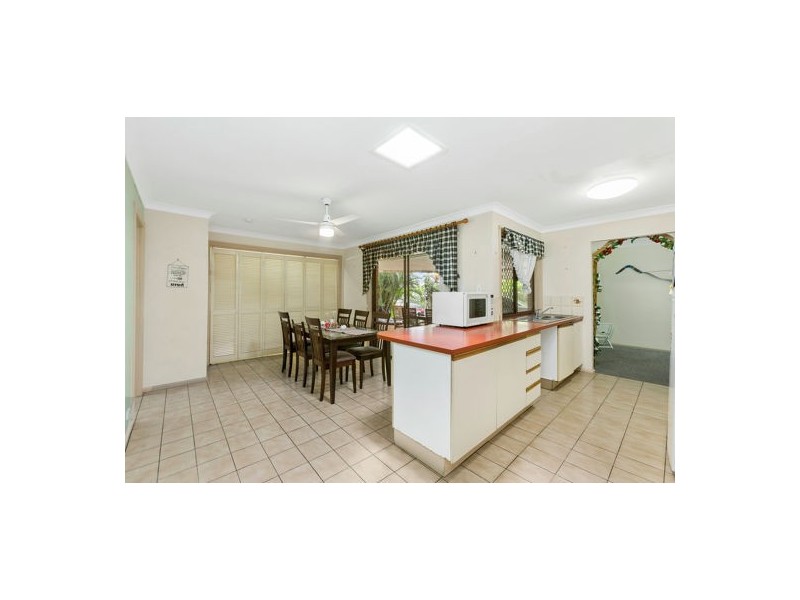 51 Pauline St, Marsden QLD 4132