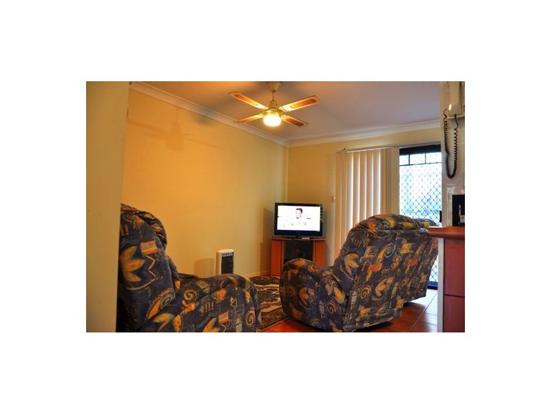 8/18 Delavan St, Wishart QLD 4122