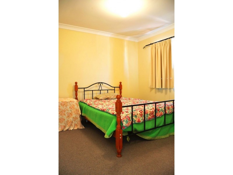 8/18 Delavan St, Wishart QLD 4122