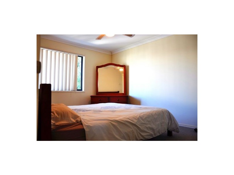 8/18 Delavan St, Wishart QLD 4122