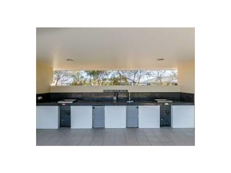 14 15-23 Redondo ST, Ningi QLD 4511
