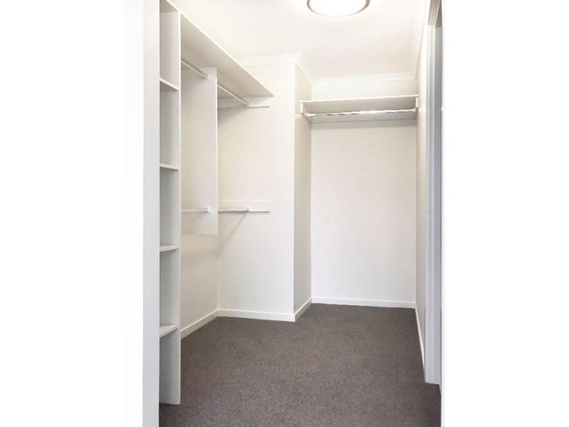 Eight Mile Plains QLD 4113