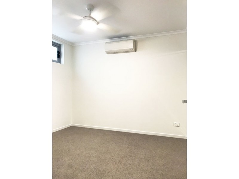 Eight Mile Plains QLD 4113