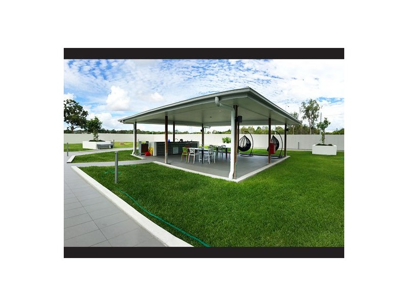 Eight Mile Plains QLD 4113