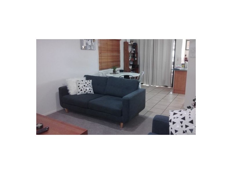 Unit 44 – 25 Hogan Place, Seventeen Mile Rocks QLD 4073