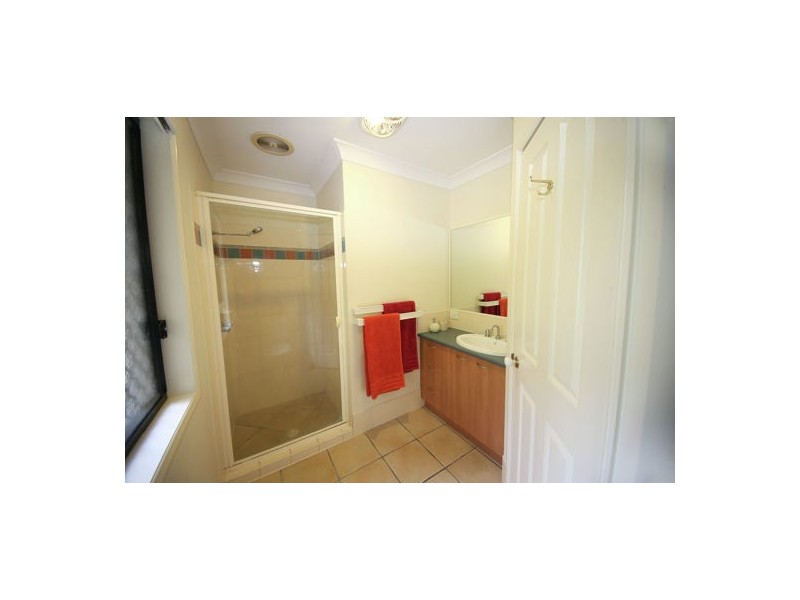 Unit 44 – 25 Hogan Place, Seventeen Mile Rocks QLD 4073