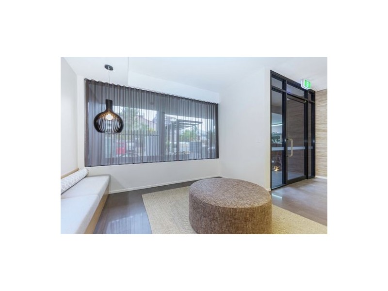 406 15 Norman Street, Southport QLD 4215