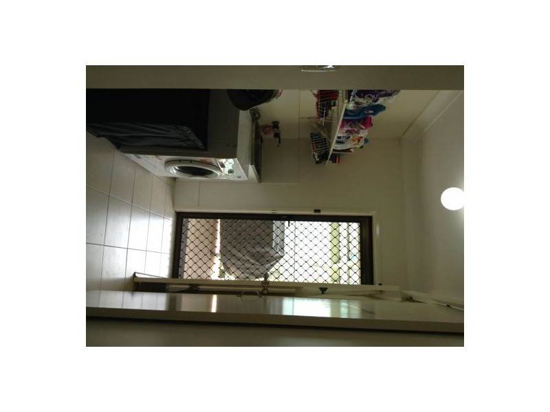 6 Farrow St, Daisy Hill QLD 4127