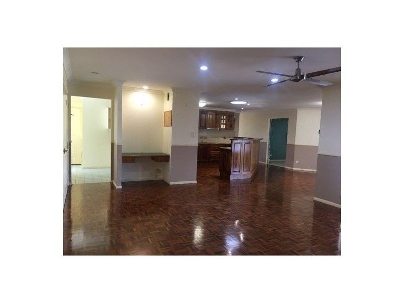 11 Palatine Street, Calamvale QLD 4116