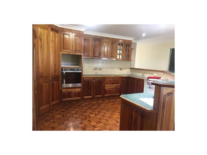 11 Palatine Street, Calamvale QLD 4116