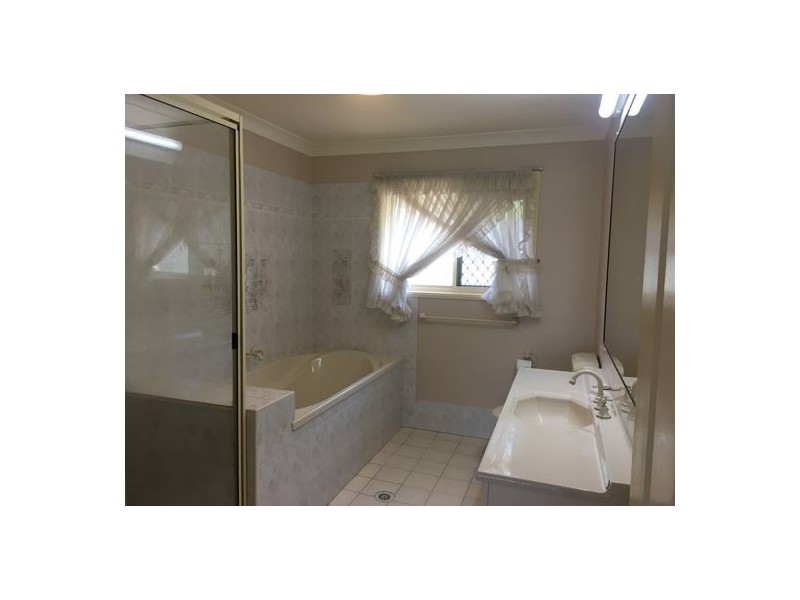 11 Palatine Street, Calamvale QLD 4116