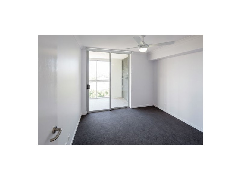6A / 25-29 Regent Street, Woolloongabba QLD 4102