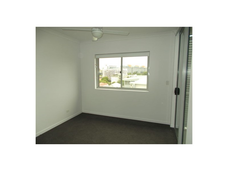 6A / 25-29 Regent Street, Woolloongabba QLD 4102