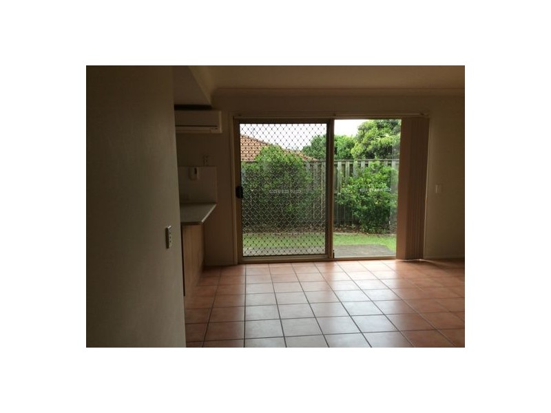 16/8 Manor Street, Eight Mile Plains QLD 4113