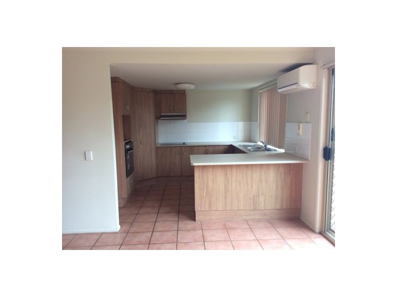 16/8 Manor Street, Eight Mile Plains QLD 4113