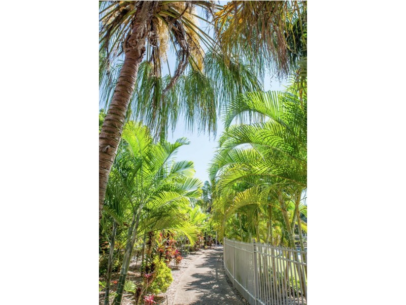 25/68 Pulgul Street, Urangan QLD 4655