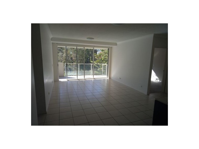 3103 14 Executive Drive, Burleigh Waters QLD 4220
