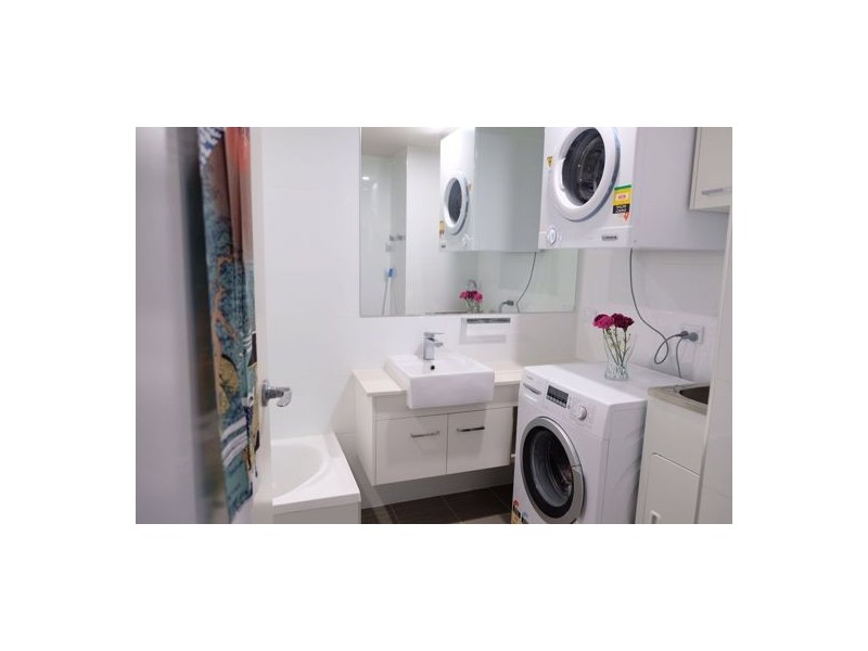 U2424 1-5 Cremin Street, Upper Mount Gravatt QLD 4122