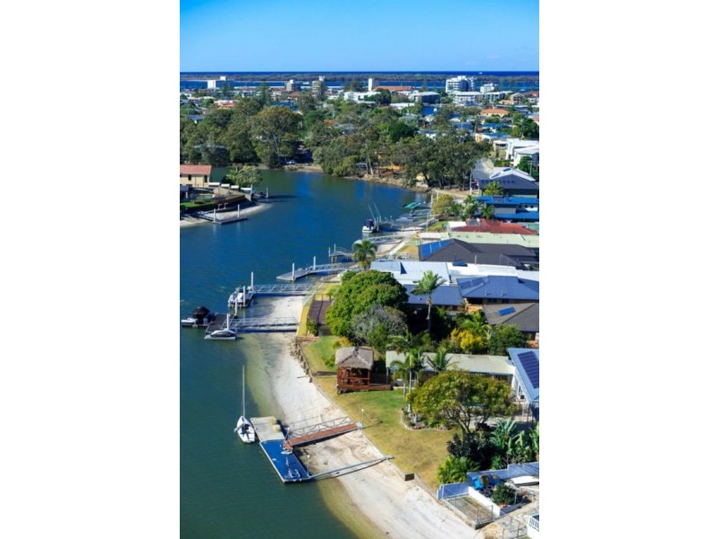 21006/5 Harbour side court, Biggera Waters QLD 4216