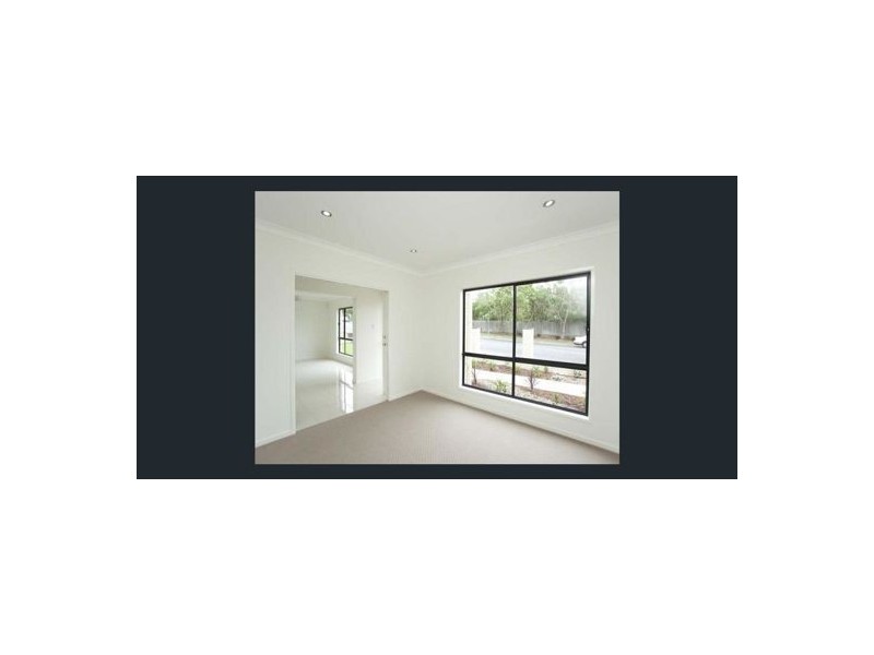 84 Holmead Road, Eight Mile Plains QLD 4113