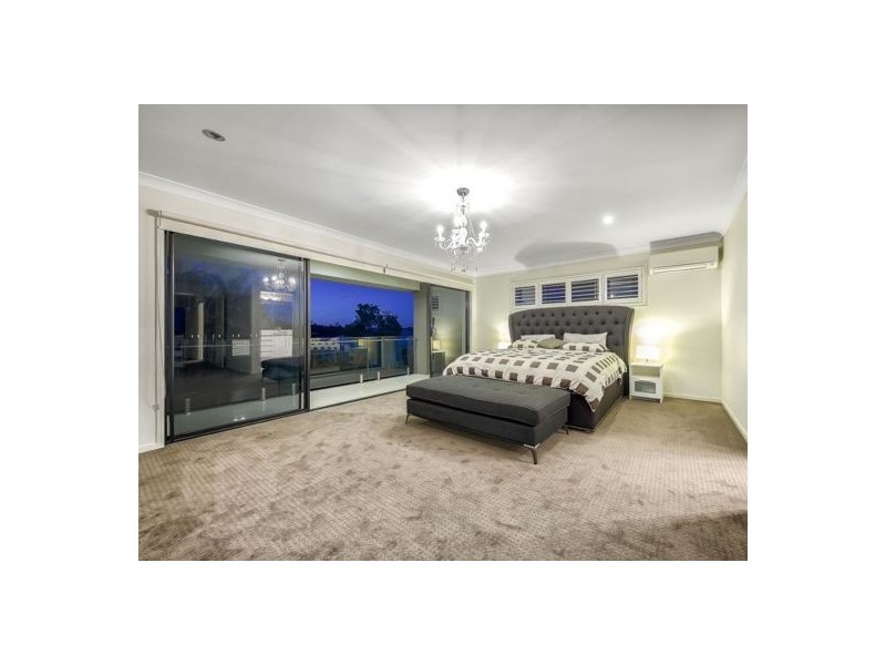 6 Langford Street, Eight Mile Plains QLD 4113