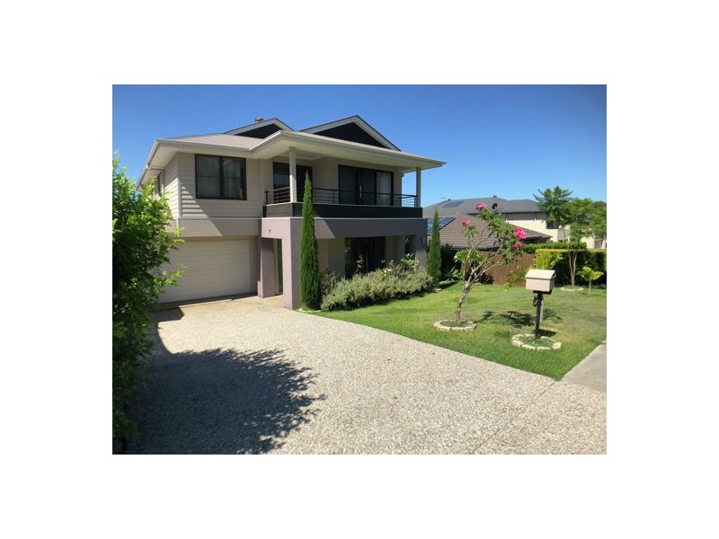 27 Taylor Place, Mackenzie QLD 4156