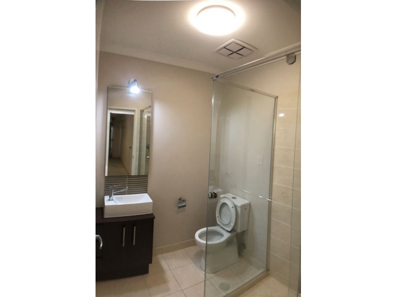 27 Taylor Place, Mackenzie QLD 4156