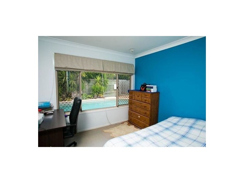 122 Golden Avenue, Calamvale QLD 4116