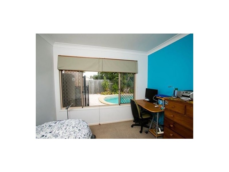 122 Golden Avenue, Calamvale QLD 4116