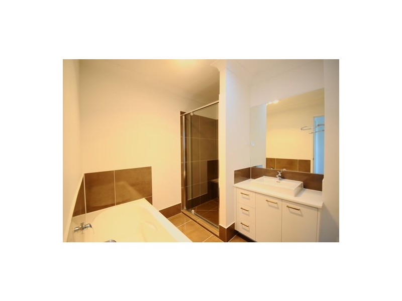 27 / 31 James Edward Street, Richlands QLD 4077