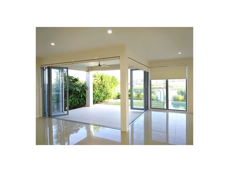 1073 Edgecliff Drive, Sanctuary Cove QLD 4212