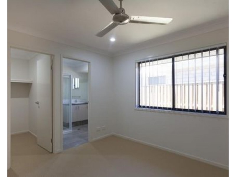 14 Pisces Court, Coomera QLD 4209