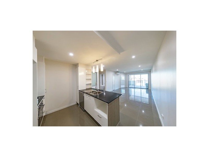 Level 1 1-5 Cremin Street, Upper Mount Gravatt QLD 4122