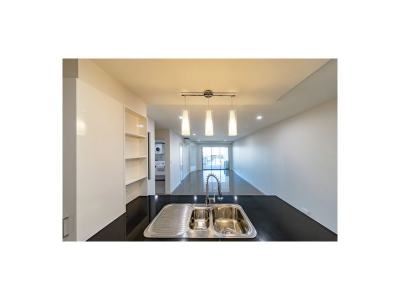 Level 1 1-5 Cremin Street, Upper Mount Gravatt QLD 4122