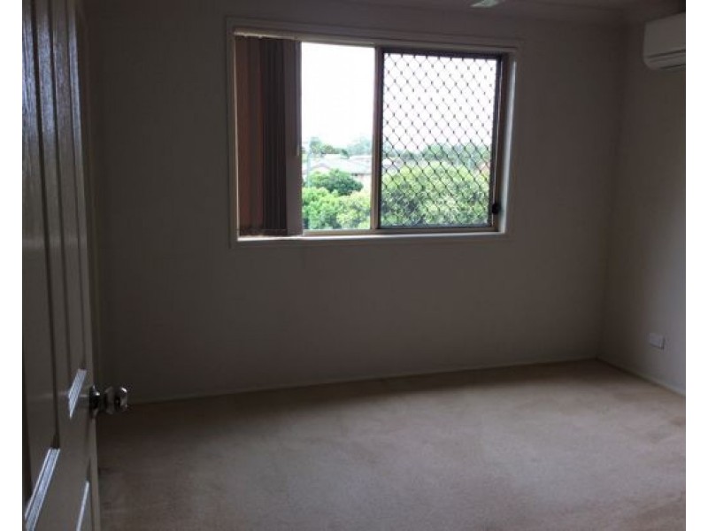 21/8 Manor Street, Eight Mile Plains QLD 4113