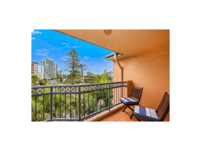 5 Hill St, Coolangatta QLD 4225